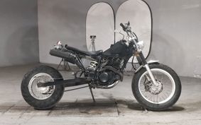 YAMAHA TW225 DG09J