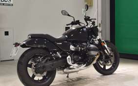 BMW R12 2025