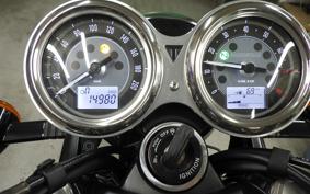 TRIUMPH BONNEVILLE T100 2024