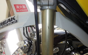 SUZUKI TS125R SF15A