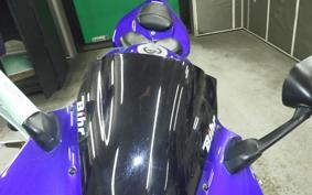 YAMAHA YZF-R1 2005