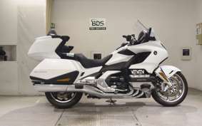 HONDA GL 1800 GOLD WING TOUR DCT 2023 SC79