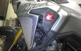 HONDA CRF1000L AFRICA TWIN 2017 SD04