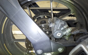 SUZUKI ｼﾞｸｻｰ250SF 1999 ED22B
