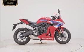 HONDA CBR650R E-Clutch 2025