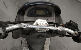 YAMAHA MAJESTY 125 SE27