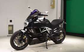 DUCATI ディアベルカーボン 2015