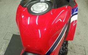 HONDA CBR600RR 2021 PC40