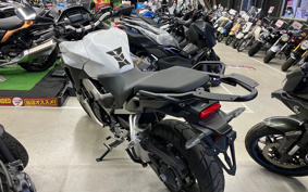 HONDA VFR800X 2015 RC80