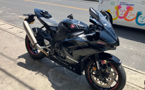 HONDA CBR1000RR-R FB 2021 SC82