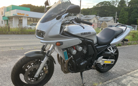 YAMAHA FZ400 1997 4YR
