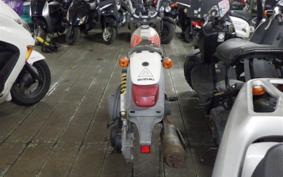 SUZUKI TR110 STREET MAGIC CF12A