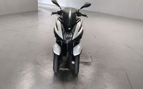 YAMAHA TRICITY 125 SE82J