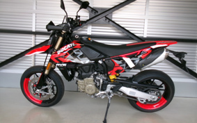DUCATI DUKATE ASH PAMO MANY DO698MONORVE 2024 4B00