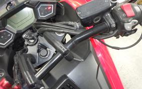 HONDA NM4 VULTUS -02 2015 RC82