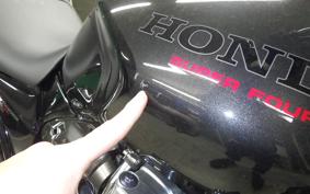 HONDA CB1300SF SUPER FOUR Gen. 3 2025 SC54