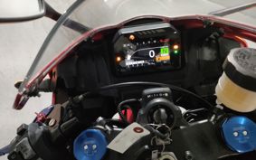 HONDA CBR600RR PC40