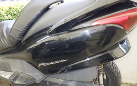 HONDA FORZA X MF08