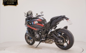 BMW M1000XR 2024