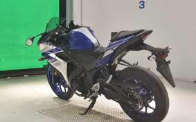 YAMAHA YZF-R25 2011 RG10J