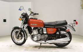 SUZUKI GT750 GT750