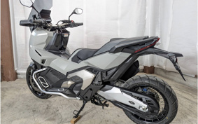 HONDA X-ADV 750 2025 RH21