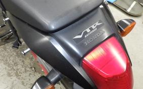 HONDA VTR 250 Gen. 2 2023 MC33