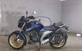 YAMAHA FZS25 RG69