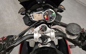 TRIUMPH STREET TRIPLE R 2014 TTL136