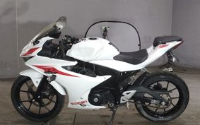 SUZUKI GSX-R125 DL33B