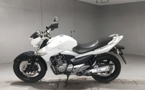 SUZUKI GSR250 GJ55D