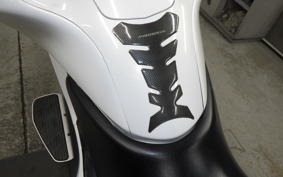 HONDA DN01 2010 RC55