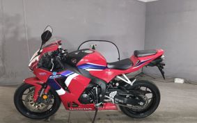 HONDA CBR600RR 2020 PC40
