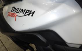 TRIUMPH TIGER 800 2014