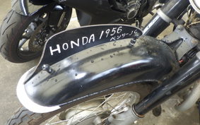 HONDA BENLY 125 1999 JC58