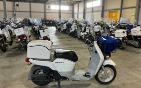 HONDA  BENLY  PRO  AA05