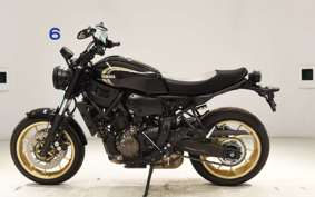 YAMAHA XSR700 2025 RM41J