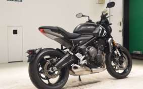 TRIUMPH TRIDENT 660 2021