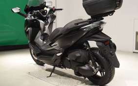 HONDA FORZA 250