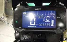 SUZUKI Vｽﾄﾛｰﾑ250