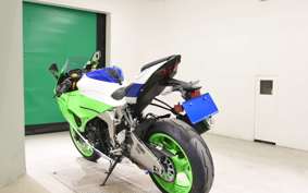 KAWASAKI NINJA ZX-6R A 2024 ZX636J
