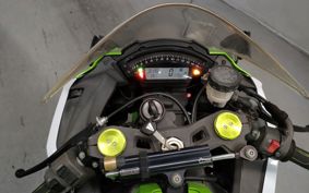 KAWASAKI ZX 10 NINJA R ZXT00J