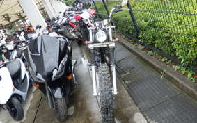 YAMAHA TW200 2JL