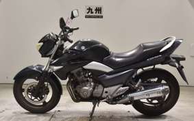 SUZUKI GSR250