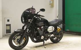 YAMAHA XJR1300 C 2017