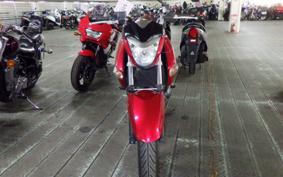 SUZUKI GSR250