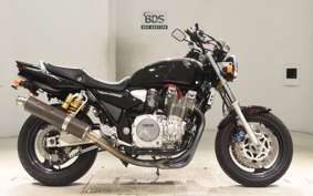 YAMAHA XJR1300 1999 RP01J