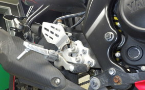 YAMAHA YZF-R15 2014