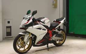 HONDA CBR250RR A MC51