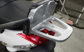 KYMCO GRAND DINK 125 X